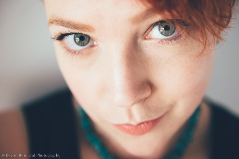 04.08_red_selfie_2014_Apr08_9453